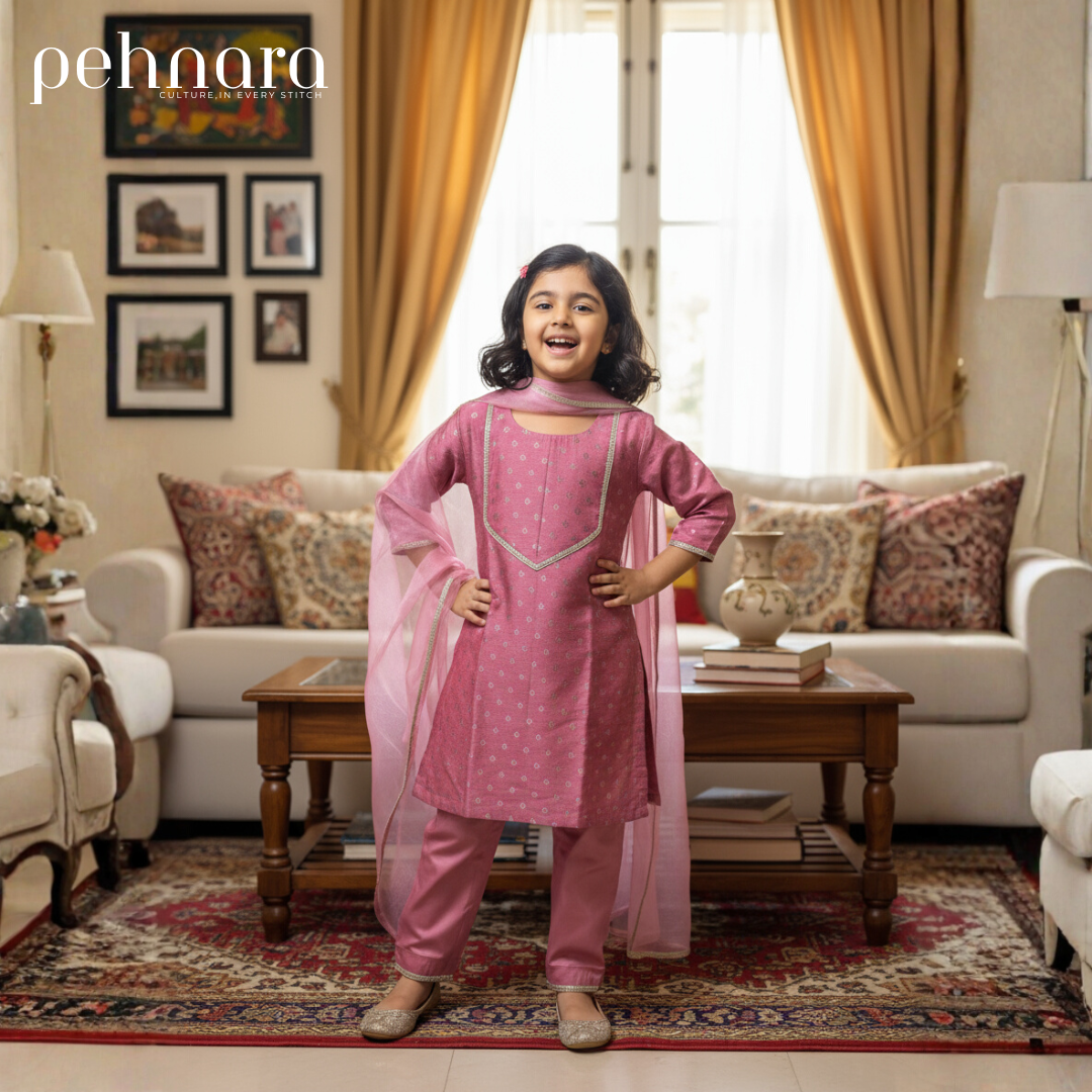 Pink Banarasi Kurti Pant Set with Dupatta – By Pehnara
